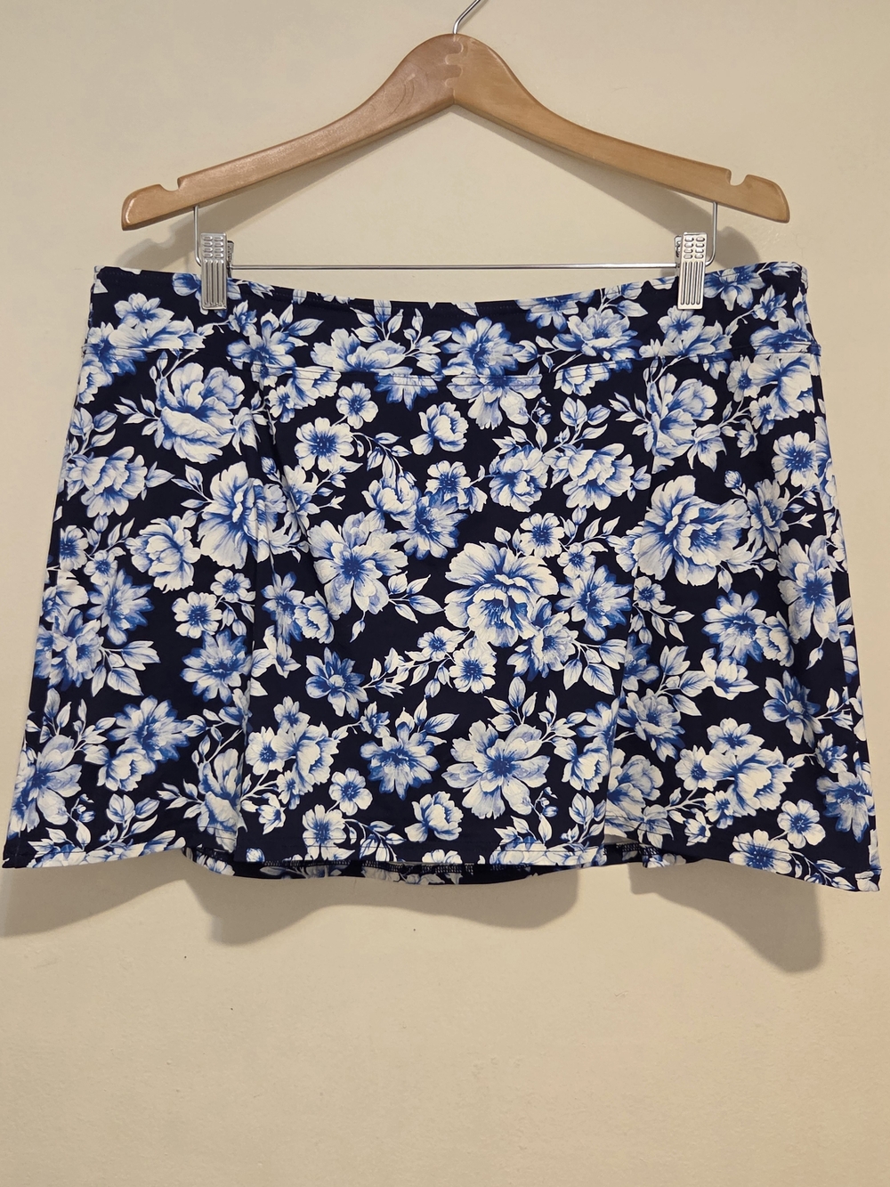 Lands' End Swim Skirt With Tummy Control - Deep Sea Navy Floral - Picture 1 of 13